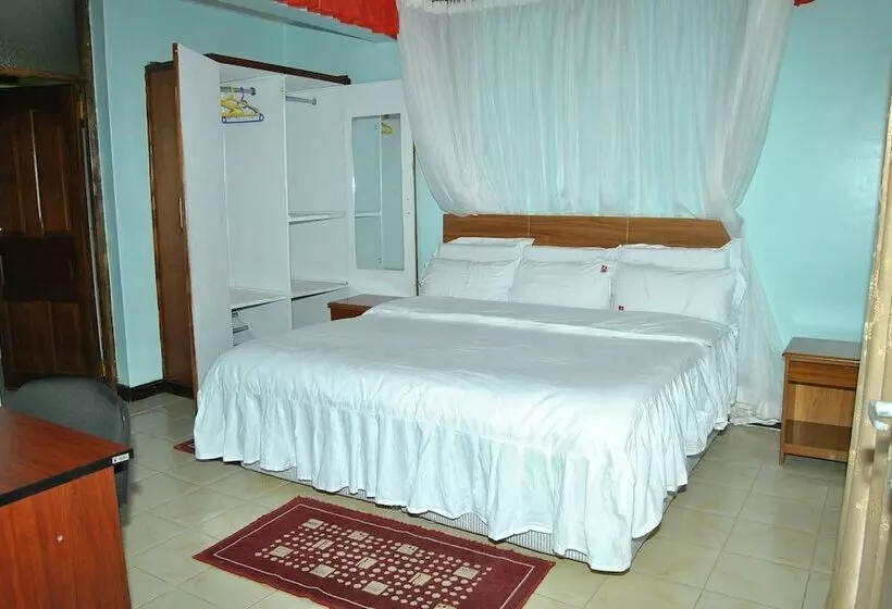 هتل Morendat Training And Conference Centre