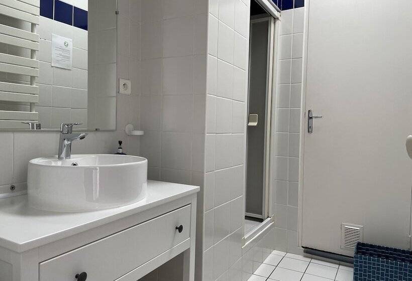 פנסיון Les Hotes D’eloise