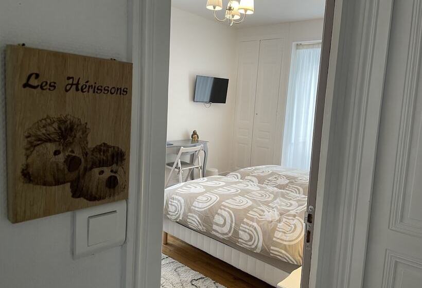 פנסיון Les Hotes D’eloise