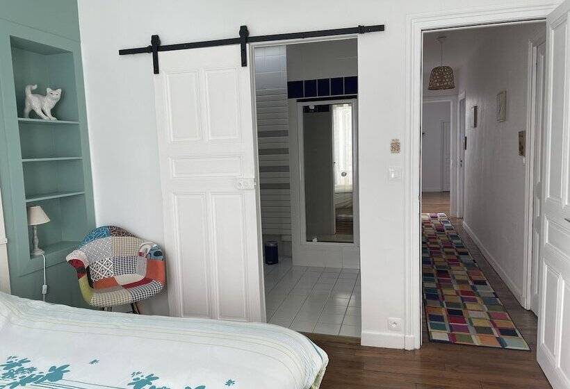 פנסיון Les Hotes D’eloise