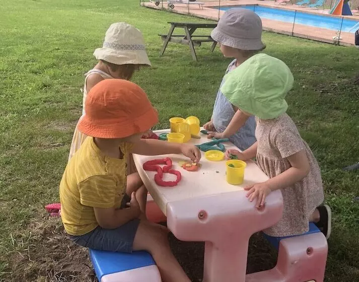 ペンション Maison D Hôtes Ourdeaux Et Gîte Chez Rouchon
