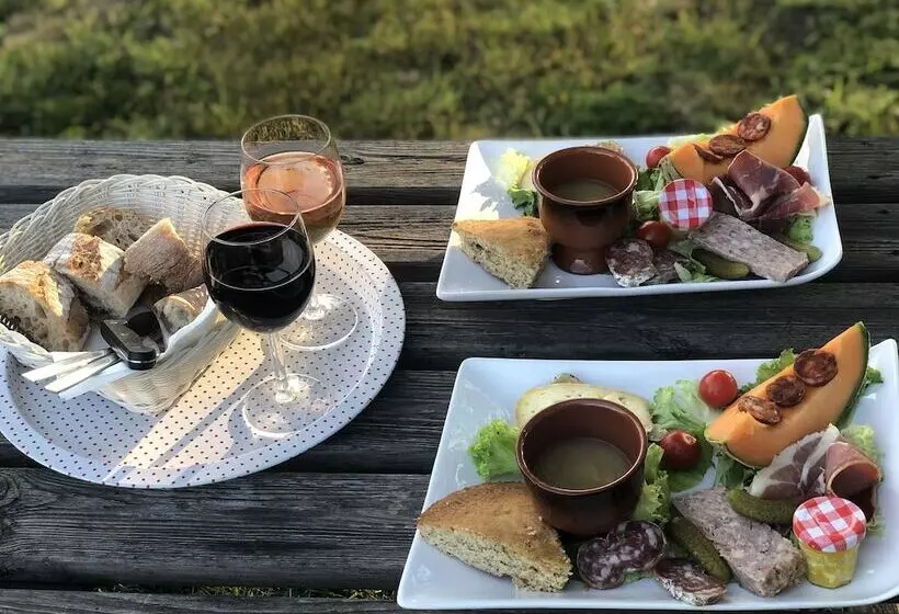 ペンション Maison D Hôtes Ourdeaux Et Gîte Chez Rouchon