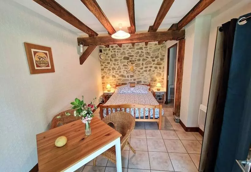 ペンション Maison D Hôtes Ourdeaux Et Gîte Chez Rouchon
