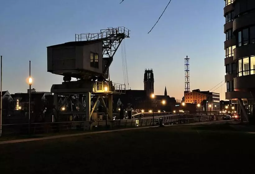 Hotelli Hausboot Lore