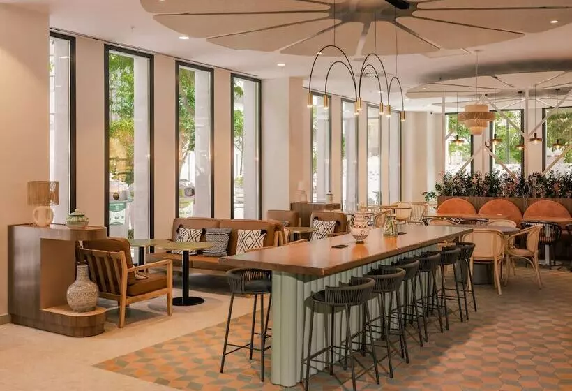 Hotelli Ibis Styles Sevilla City Santa Justa