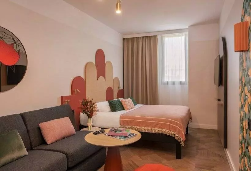 Hotelli Ibis Styles Sevilla City Santa Justa