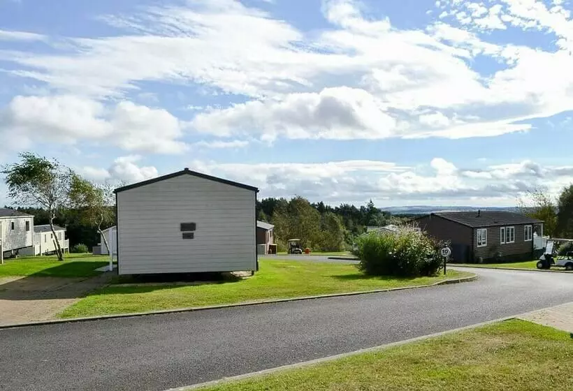 Hotelli Remarkable 2bed Lodge In Morpeth With Hot Tub
