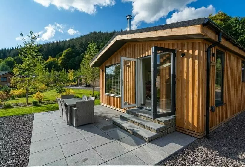 هتل Rowan Lodge, Sleep 6, Hot Tub, Pet Friendly