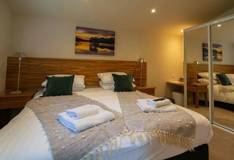 هتل Rowan Lodge, Sleep 6, Hot Tub, Pet Friendly