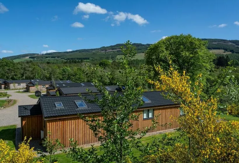 هتل Rowan Lodge, Sleep 6, Hot Tub, Pet Friendly