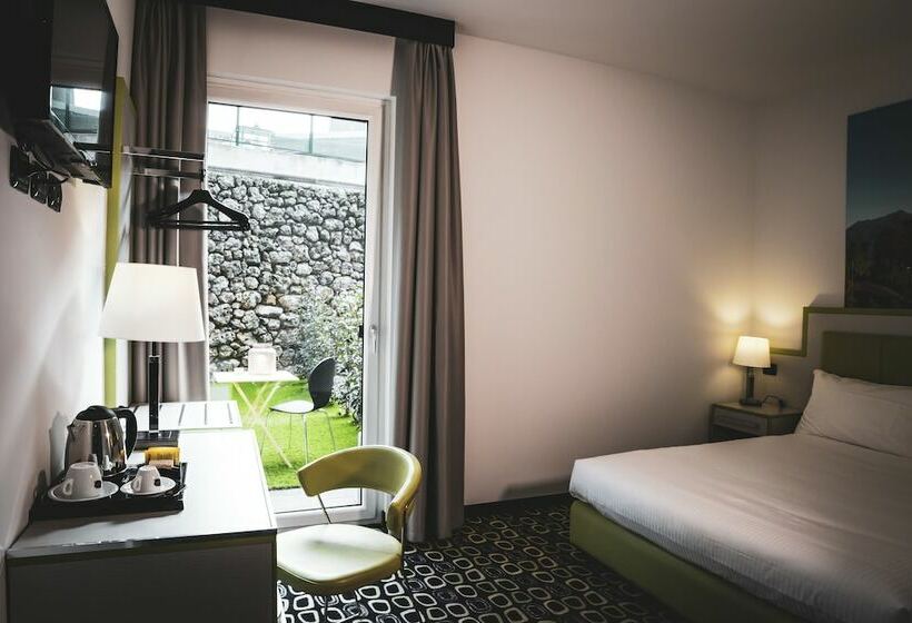 בית מלון כפרי San Valentino