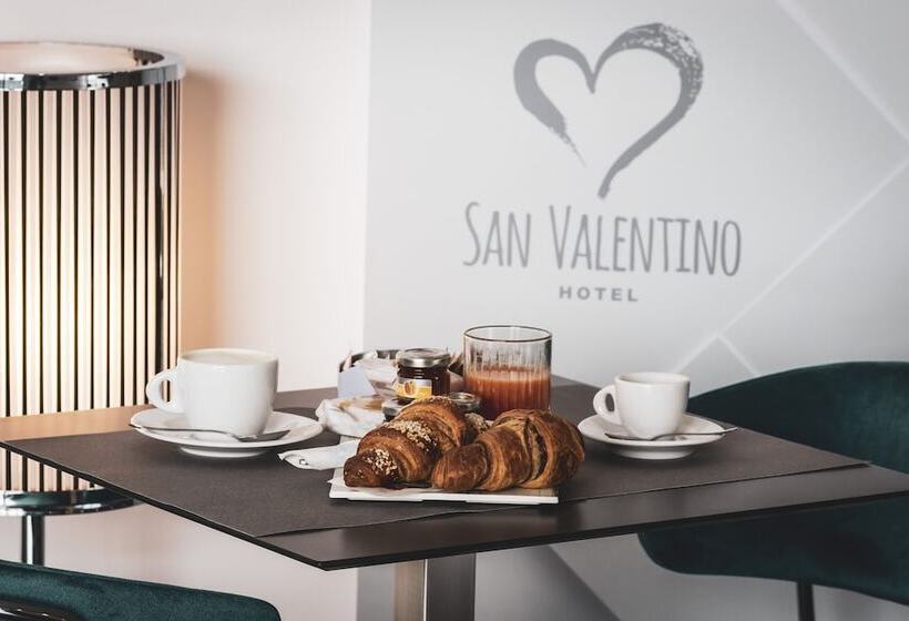 בית מלון כפרי San Valentino