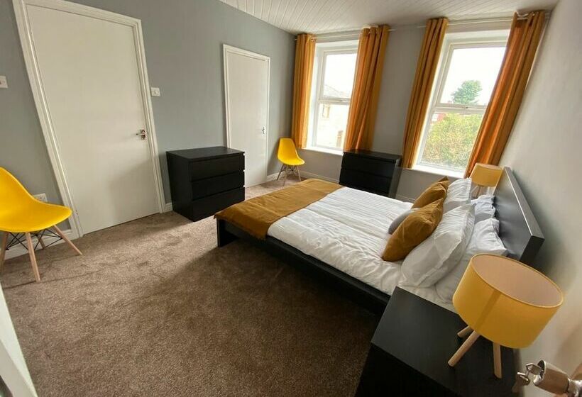 Пансион Barnes Street