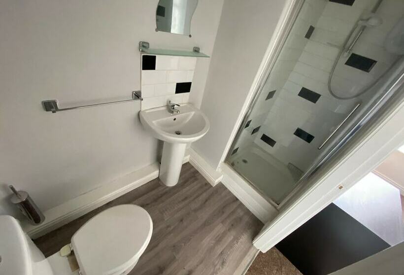 Пансион Barnes Street