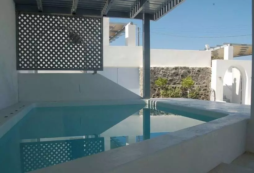 هتل Sea Paradise Villas