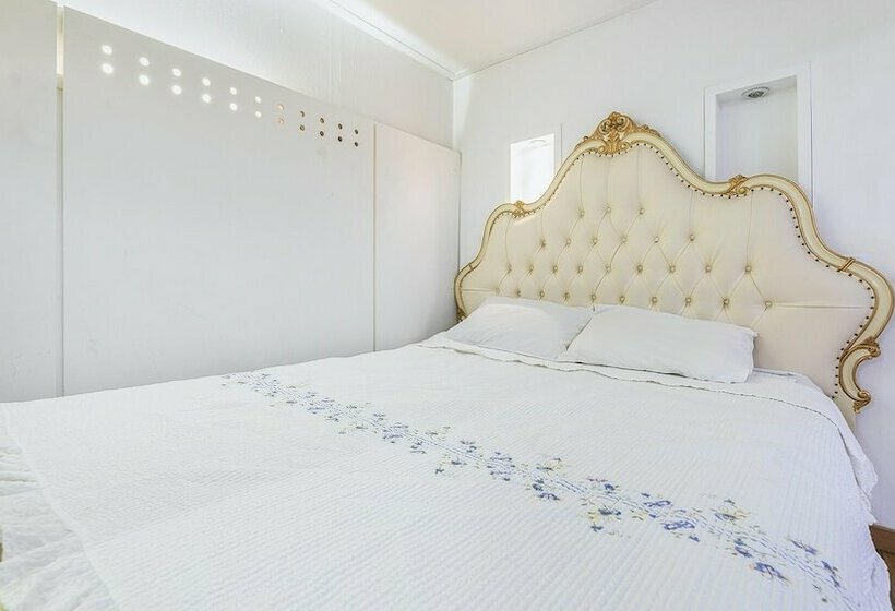 Yangpyeong Alice Spa Pension