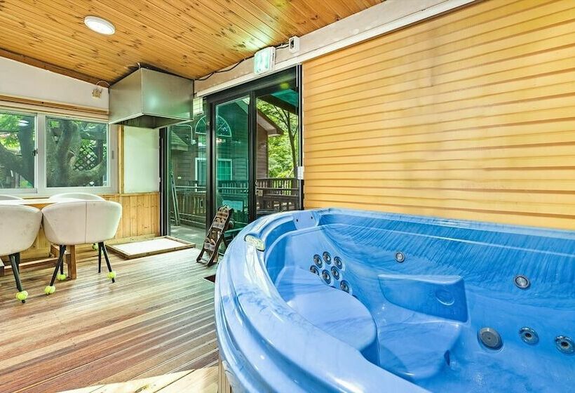 Yangpyeong Alice Spa Pension