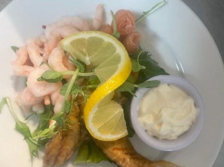 مبيت وإفطار The Half Moon Inn