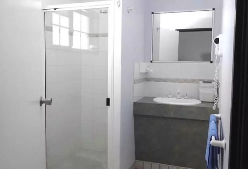 Koorawatha Homestead Motel