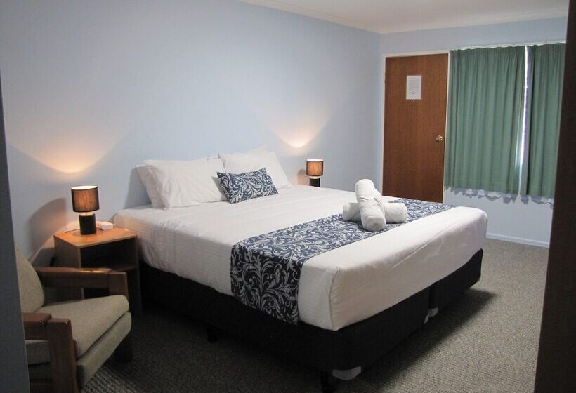 Koorawatha Homestead Motel