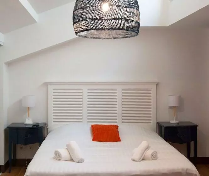 レジデンス Résidence De L Arsenal Royal