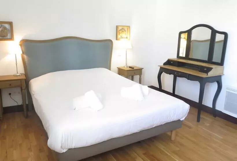 レジデンス Résidence De L Arsenal Royal