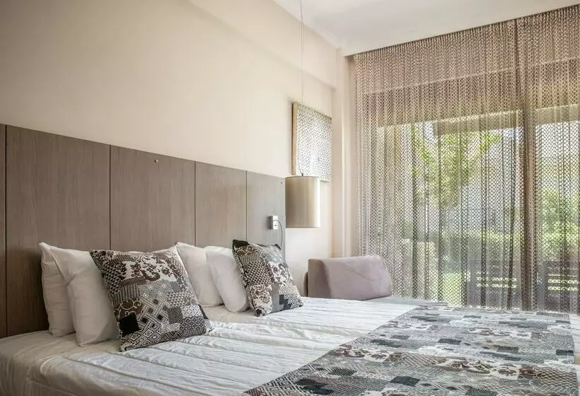 Royalty Suites Seaside