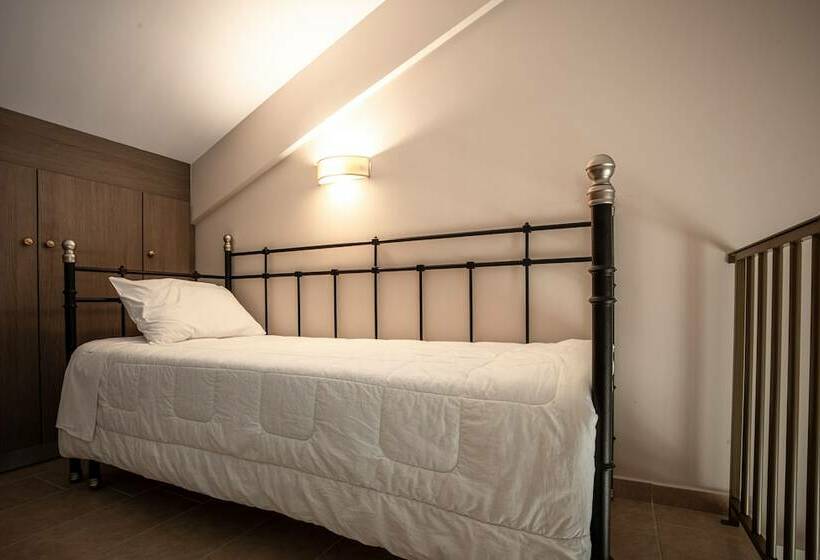 Royalty Suites Seaside