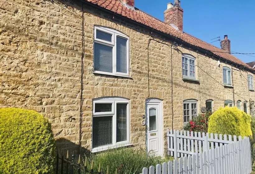Cosy Cottage, Four Miles From Lincoln City Centre