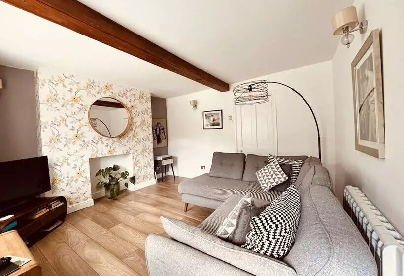 Cosy Cottage, Four Miles From Lincoln City Centre