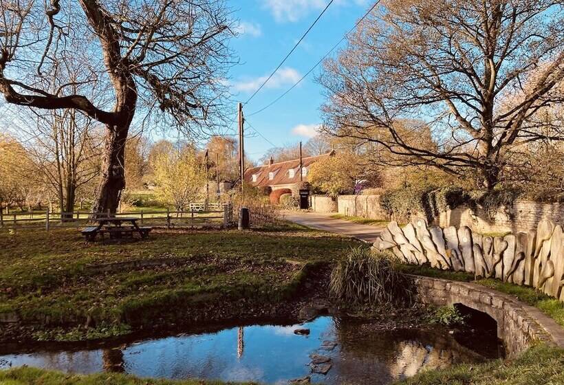 Cosy Cottage, Four Miles From Lincoln City Centre