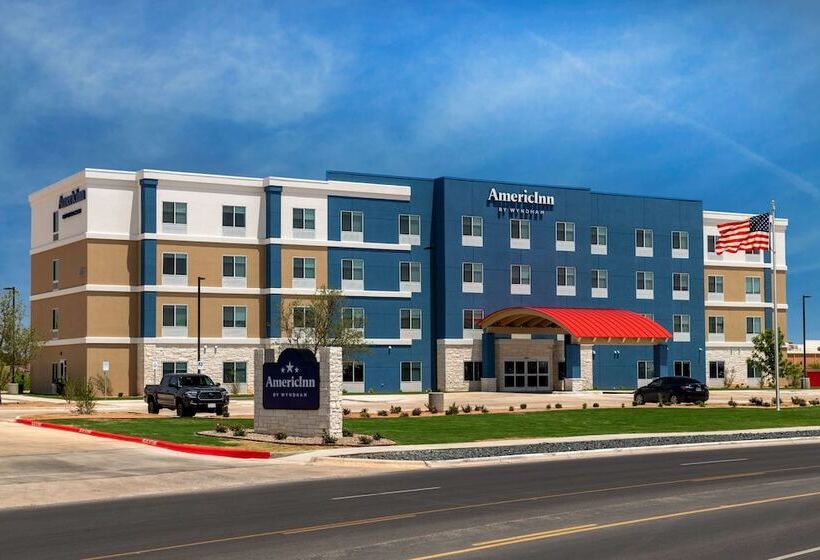 בית מלון כפרי Americinn By Wyndham San Angelo