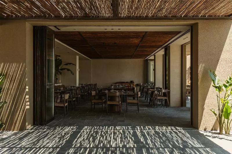 هتل Casa Cook Samos   Adults Only