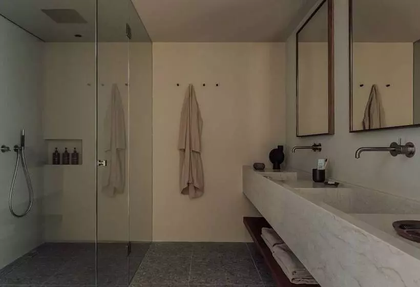 هتل Casa Cook Samos   Adults Only