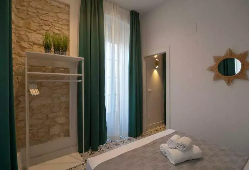 Apartamentos Teatro By Be Alicante