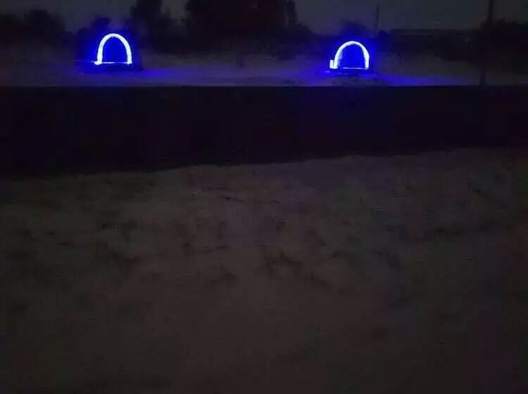 Cosy Glamping Pod Glamping In St Austell Cornwall