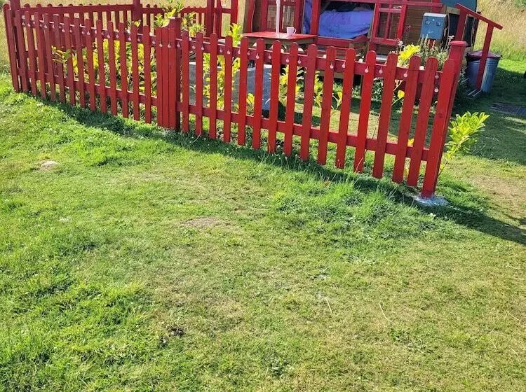 Cosy Glamping Pod Glamping In St Austell Cornwall