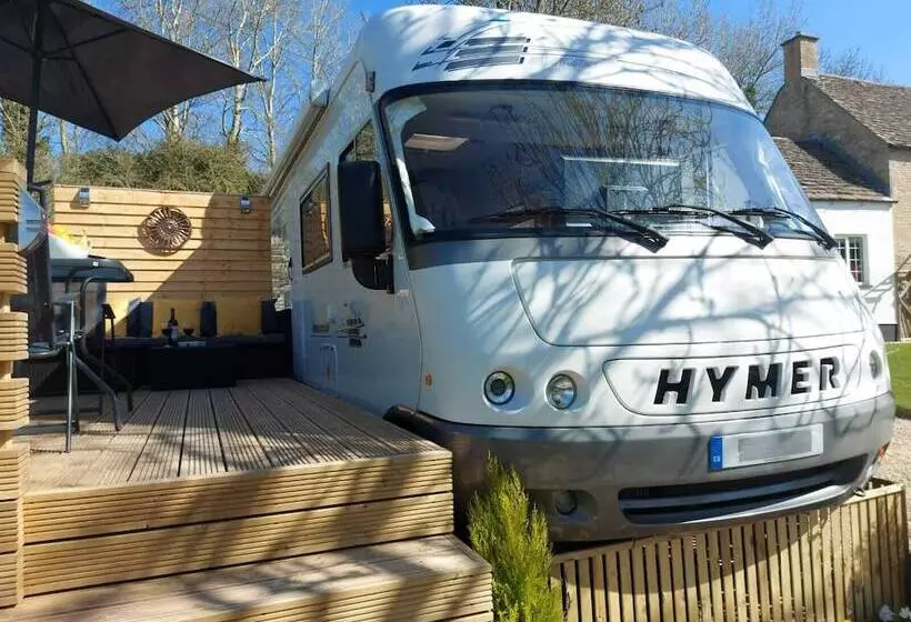Hotelli Large Static Motorhome Stunning Countryside Views