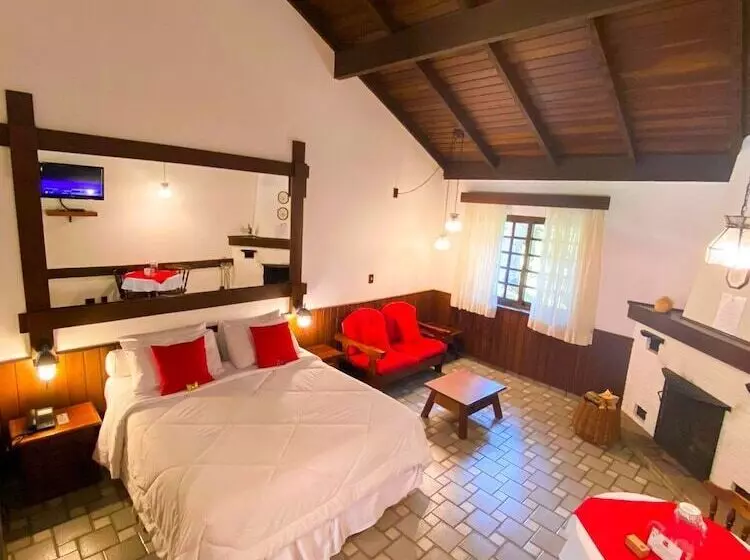 Hotelli Pousada O Cantinho Da Raposa