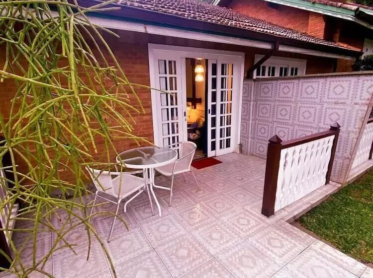 Hotelli Pousada O Cantinho Da Raposa