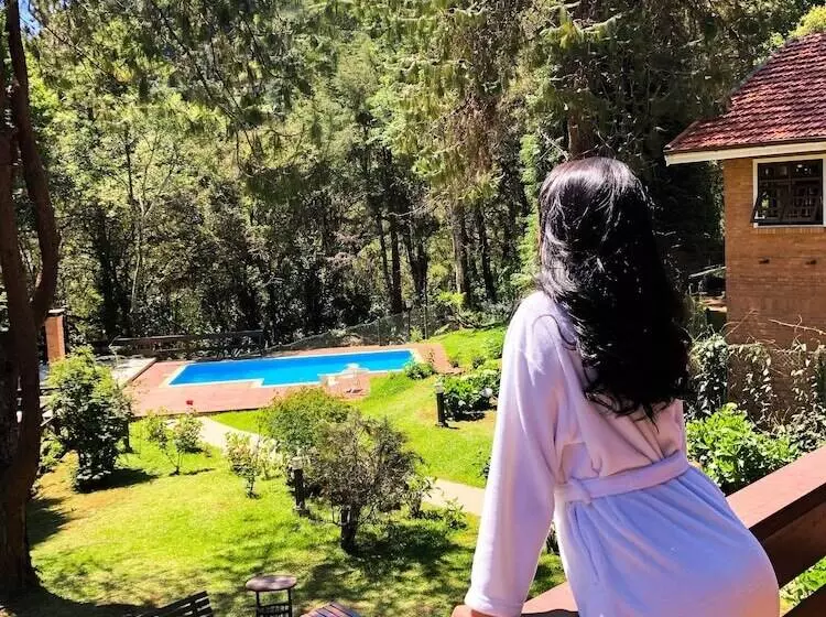 Hotelli Pousada O Cantinho Da Raposa