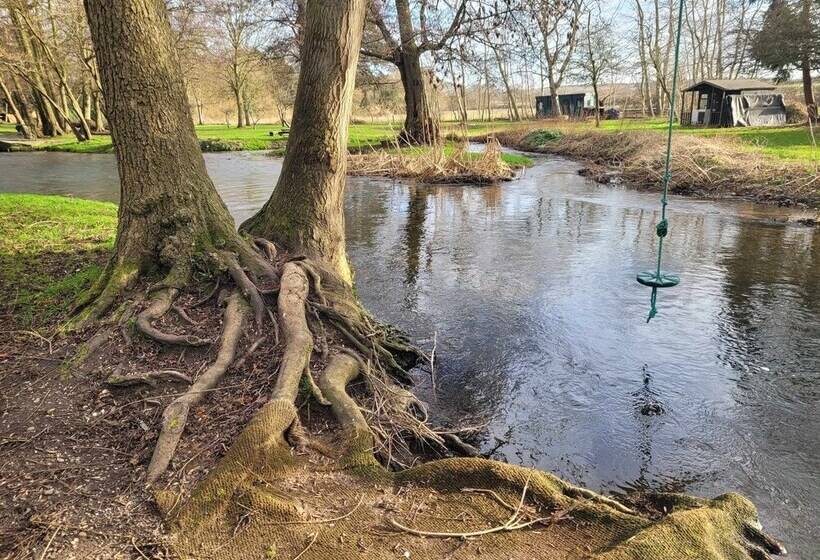 Beautiful 1 Bed Log Cabin In Retford Close To A1