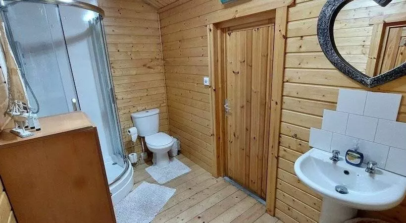 Beautiful 1 Bed Log Cabin In Retford Close To A1
