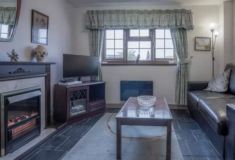 Lilac Cottage 1 Bed Cottage Amroth