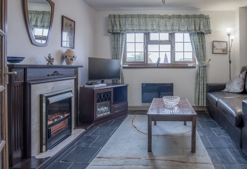 Lilac Cottage   1 Bed Cottage   Amroth