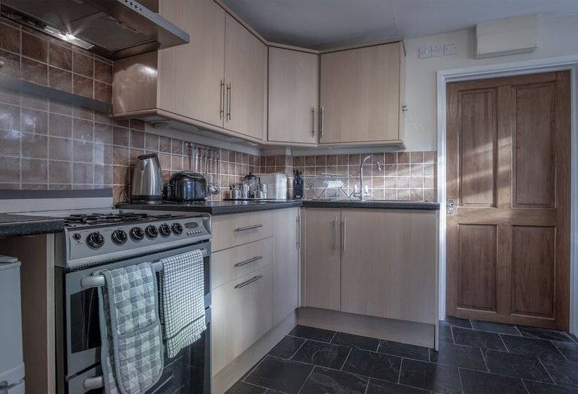 Lilac Cottage   1 Bed Cottage   Amroth