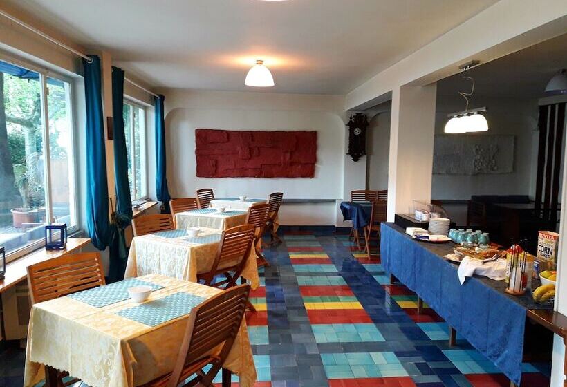 Szálloda Resort Nautilus