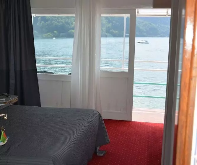 Hotelli Resort Nautilus