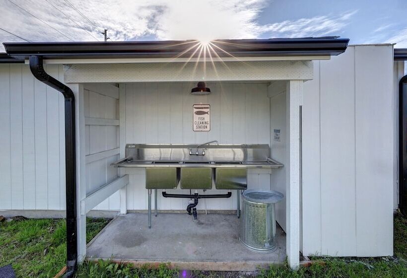 汽车旅馆 The Seaview Cottages