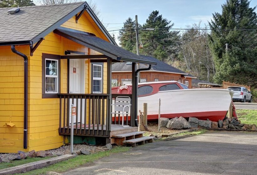 汽车旅馆 The Seaview Cottages